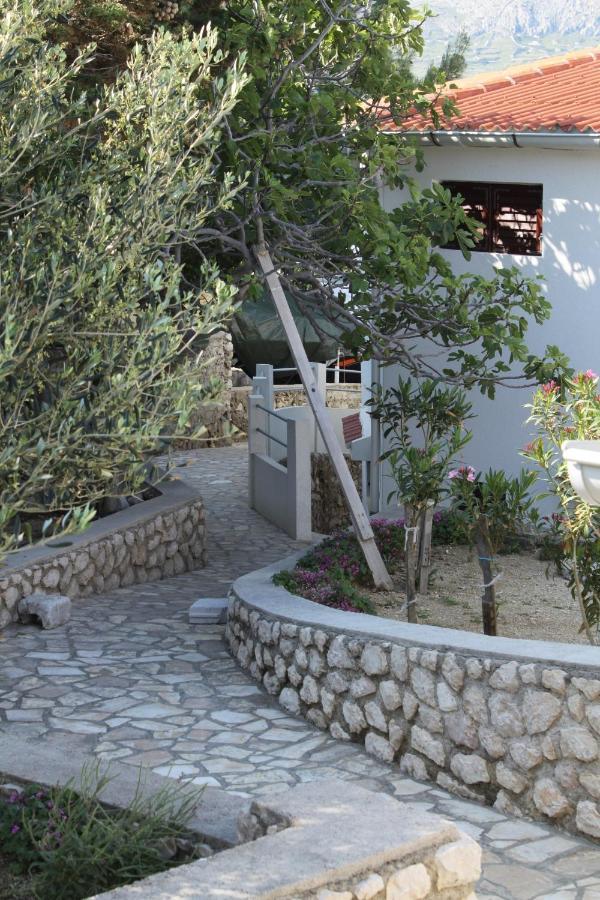 Apartments By The Sea Kustici, Pag - 6335 ซูโบวิชี ภายนอก รูปภาพ