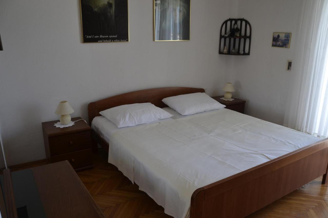 Apartments By The Sea Kustici, Pag - 6335 ซูโบวิชี ภายนอก รูปภาพ
